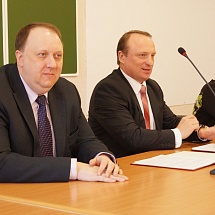 СибАДИ и Сибстрин подписали соглашение о стратегическом партнерстве
