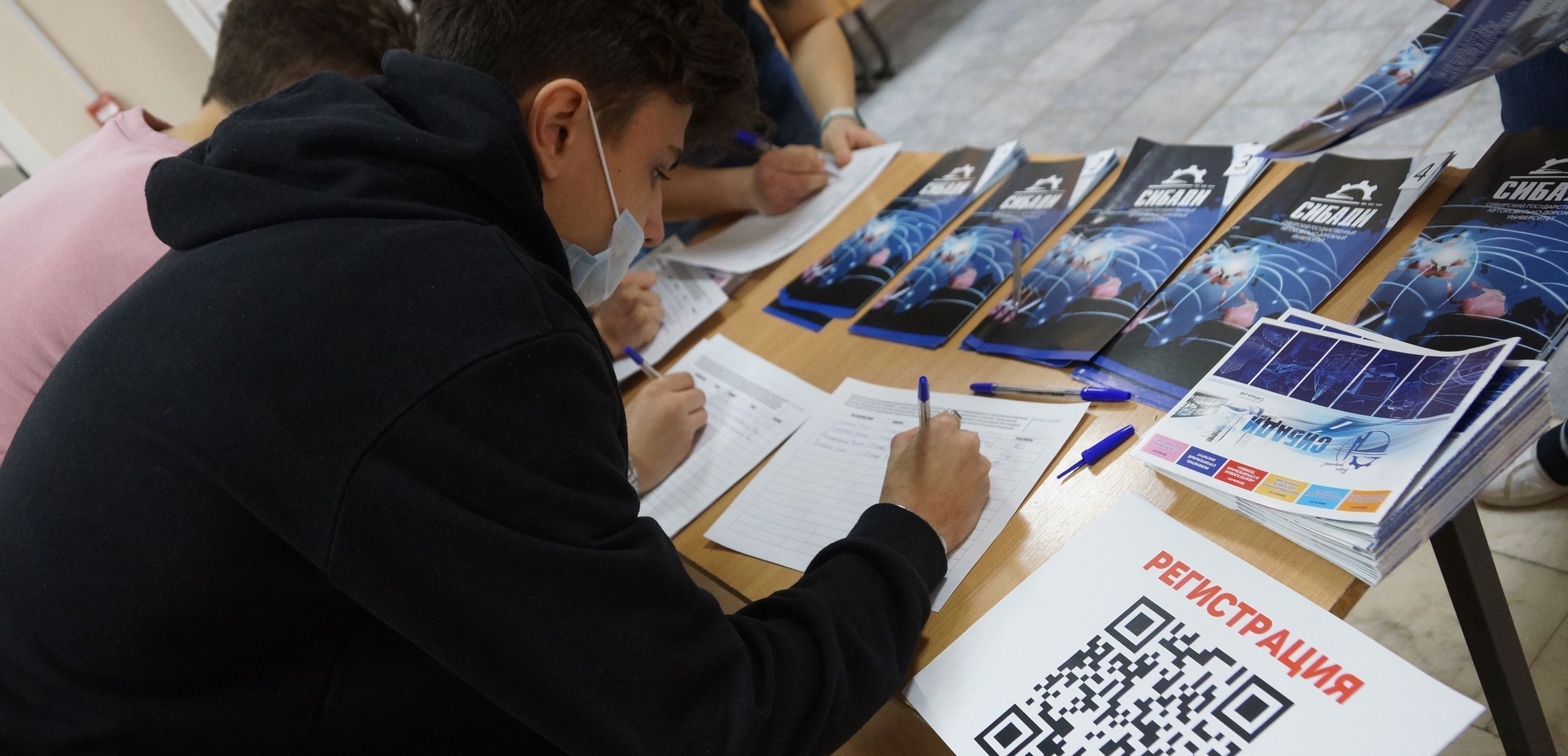 Завершение приема документов от поступающих по ВВИ на программы бакалавриата, специалитета (очная и очно-заочная формы, внебюджетные места)